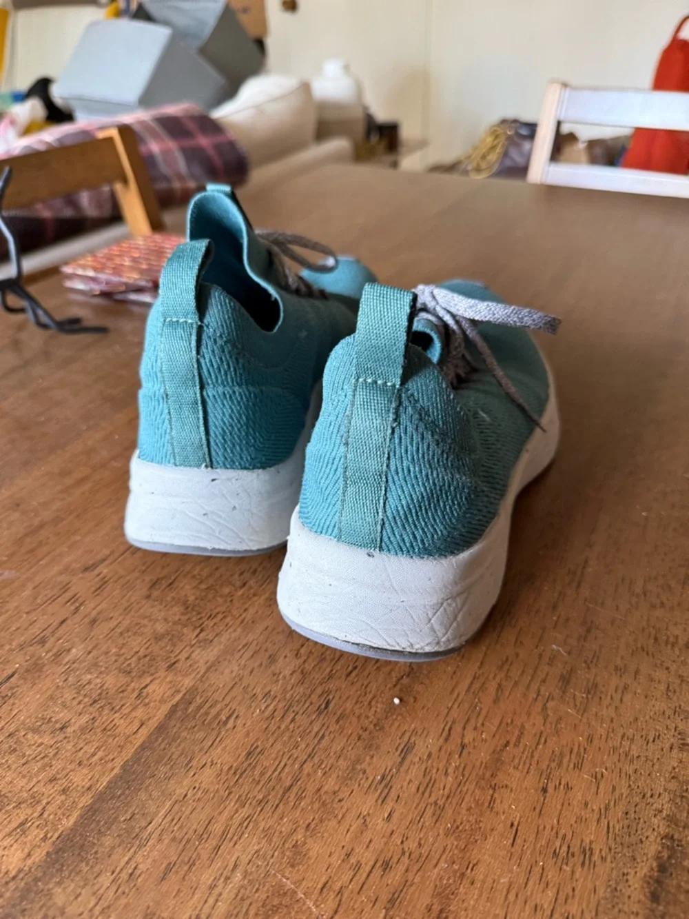 Women’s REI Teal Knit Sneakers with White Sole - Picture 3 of 6